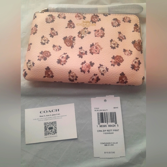 Coach Handbags - COACH Wristlet In Rosette Print (Rose) In Blush/Multi Color NWT💞